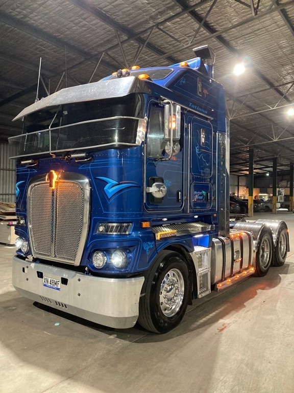 2017 Kenworth K200 6 x 4 Prime Mover Truck
