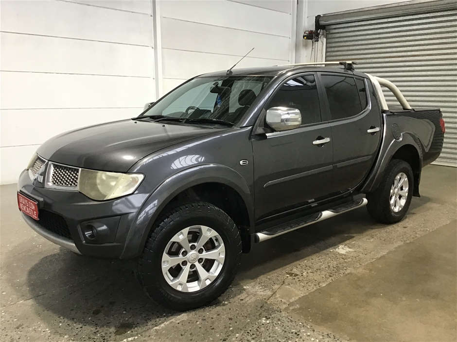 2014 Mitsubishi Triton 4X4 GLX-R MN Turbo Diesel Automatic Dual Cab