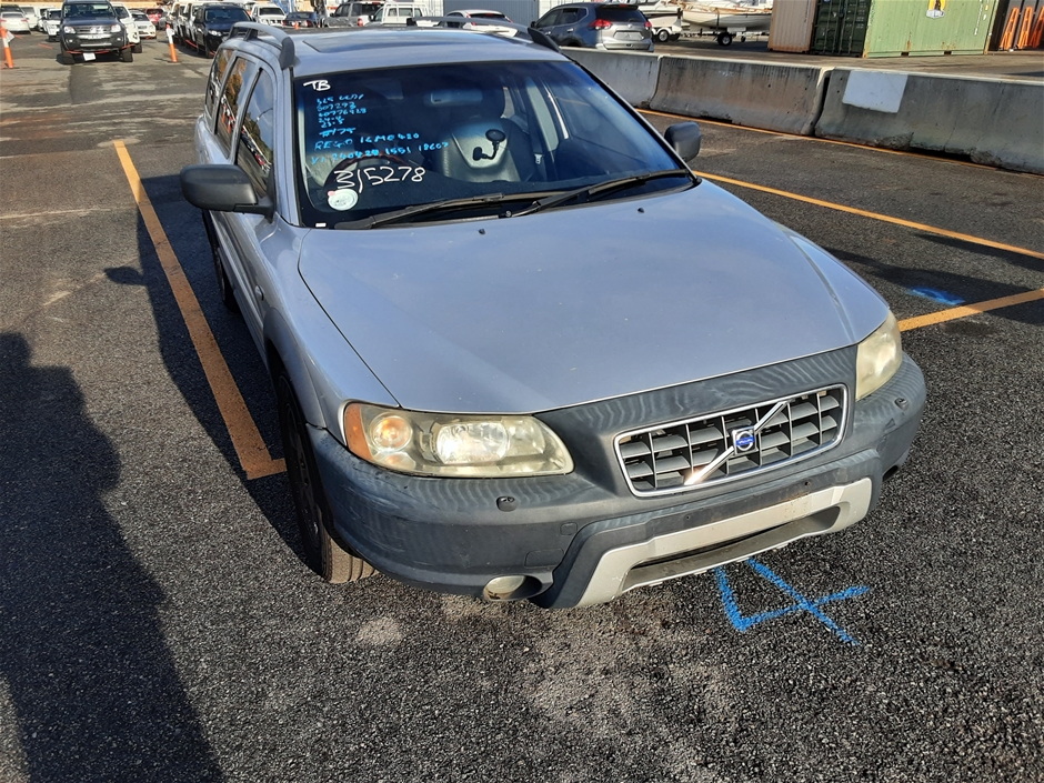 2005 Volvo XC70 Automatic Wagon