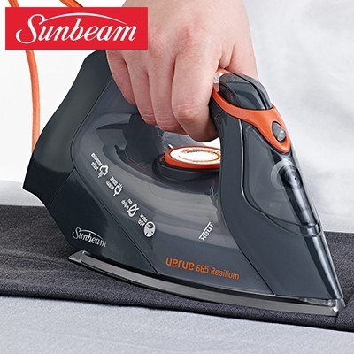 Sunbeam Verve 685 Resilium® 2400W Steam 
