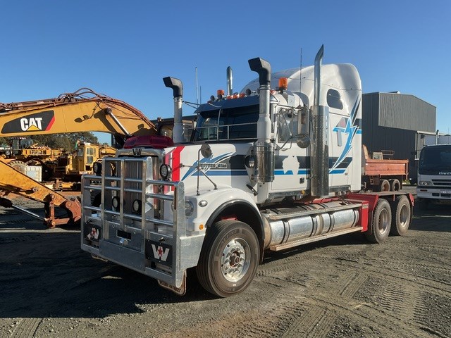 米LP Lorry Raine Interlude With Lorry Raine LP714 ADVACE /00260 2008 Western Star 4900FX 6 x 4 Prime Mover Truck Auction