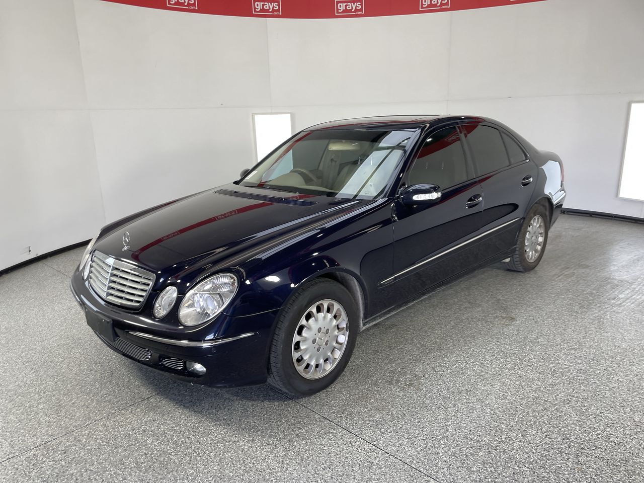 2004 Mercedes Benz E320 Elegance W211 Automatic Sedan