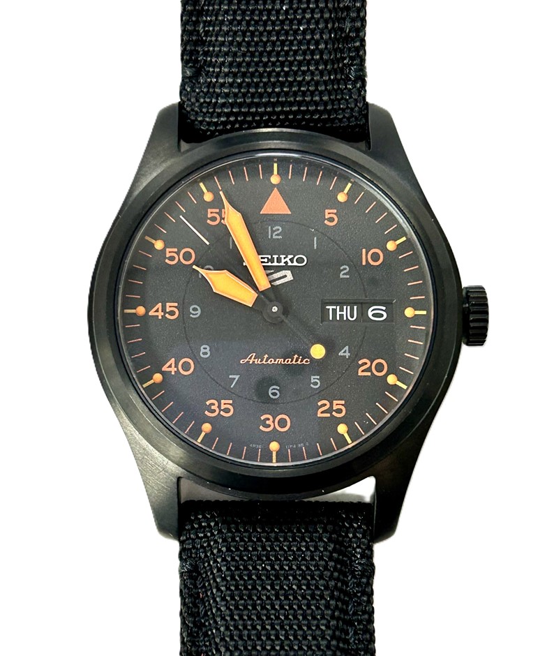 SEIKO 5 Sports Automatic Mid-size Watch, model 4R36-10AO