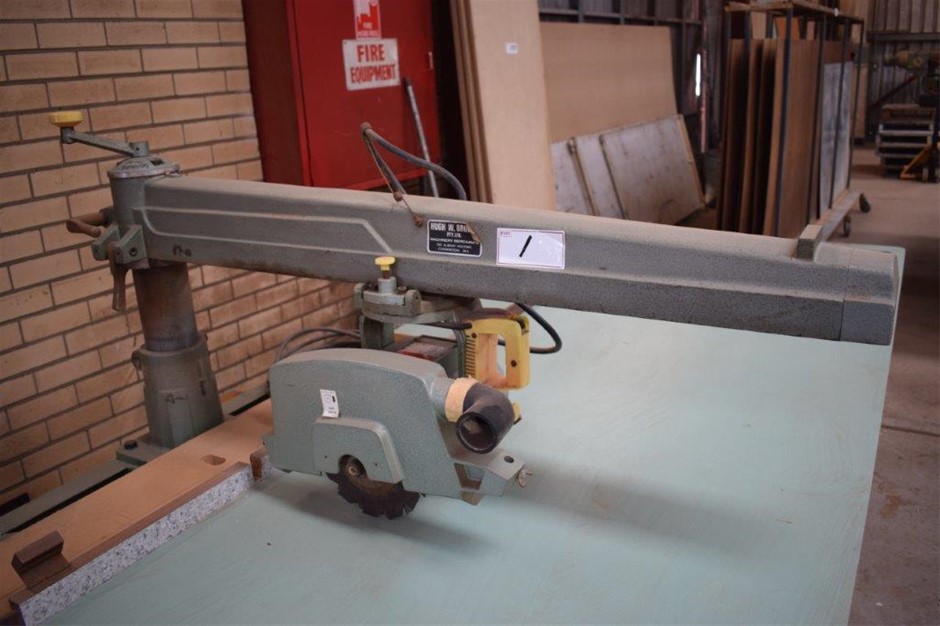 Cabinet Making Machines, Spray Pots, Tools, Straps etc