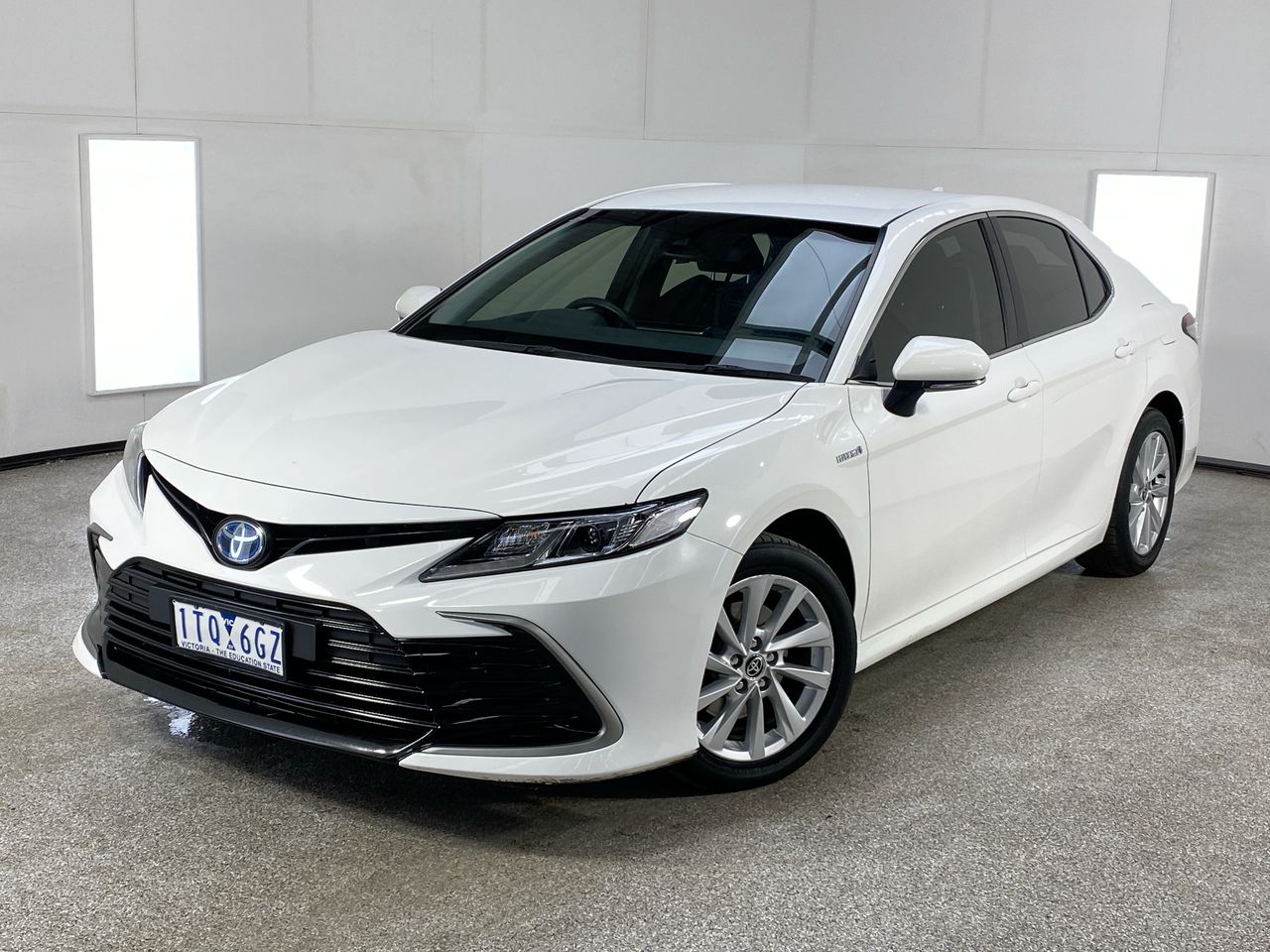 2021 Toyota Camry ASCENT HYBRID AXVH70R CVT Sedan