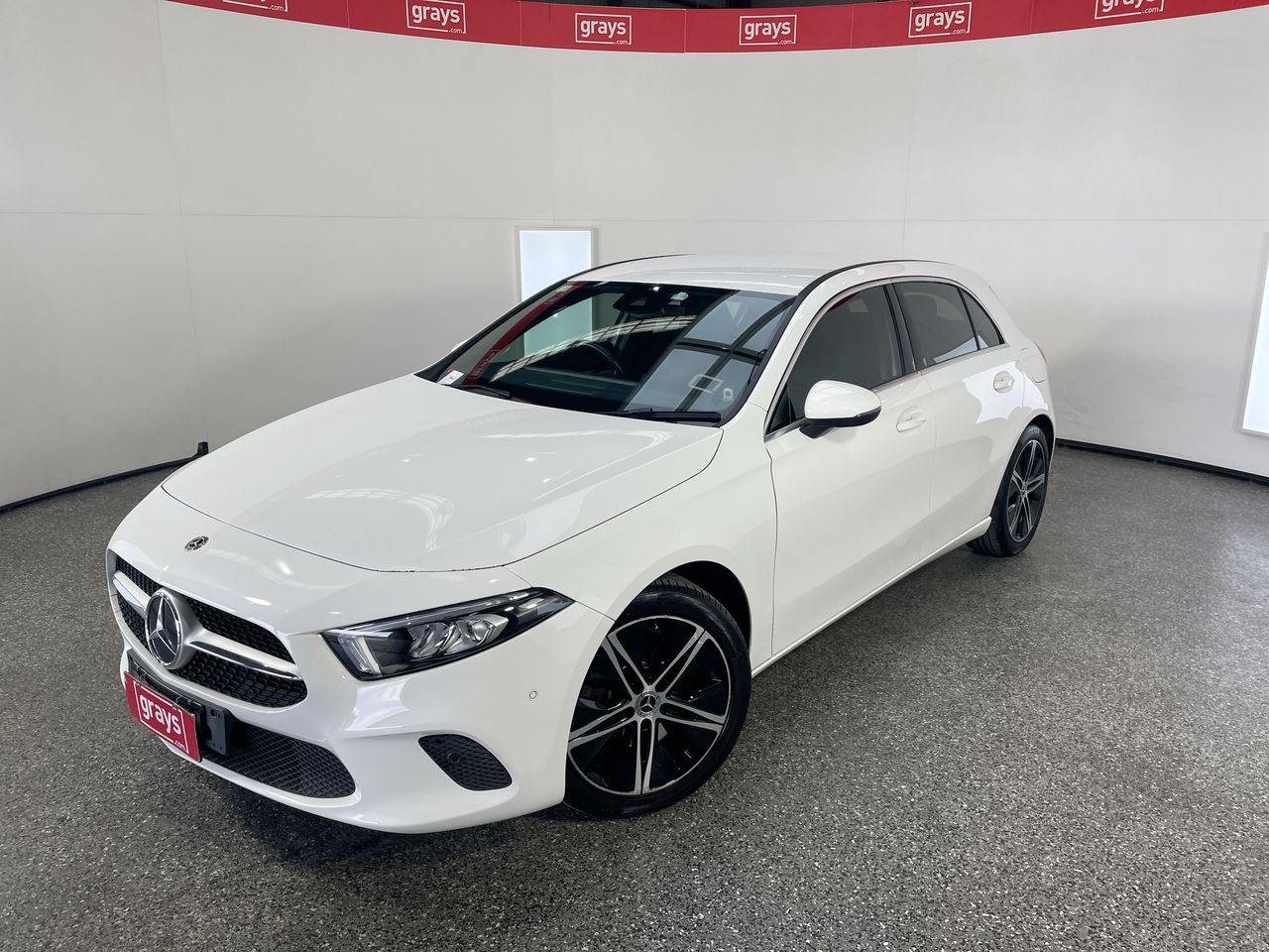 2018-mercedes-benz-a-class-a250-w177-automatic-hatchback-auction-0001