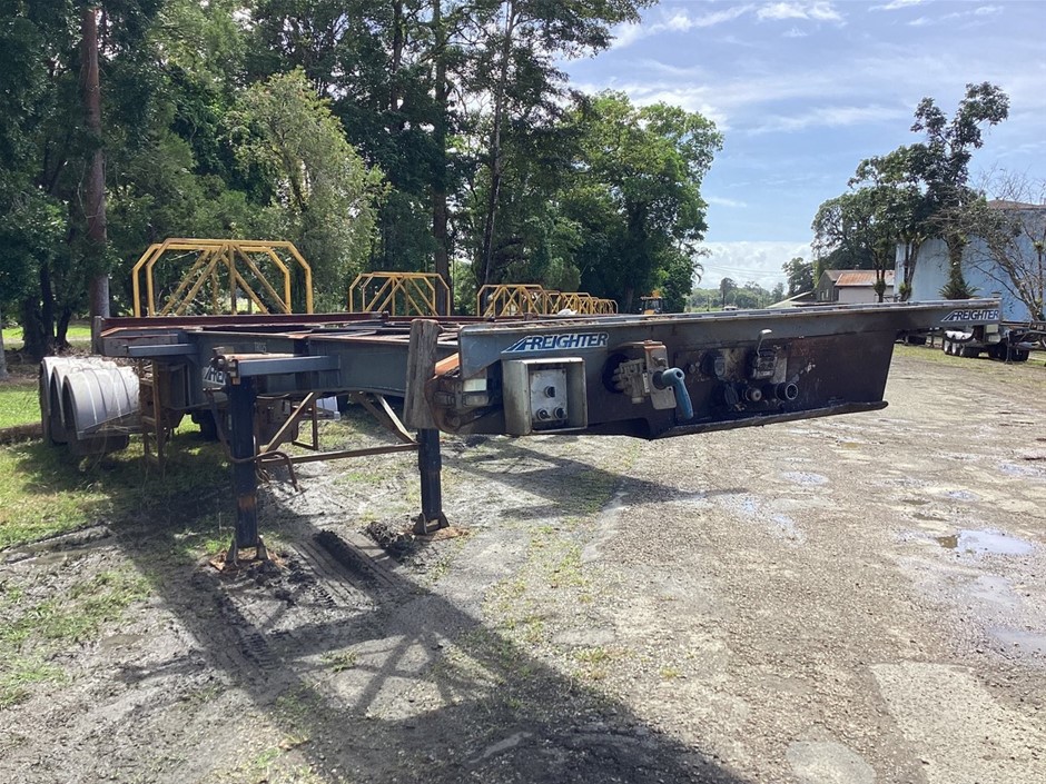 Mossman Mill - Liquidation - Backhoe & Trailers