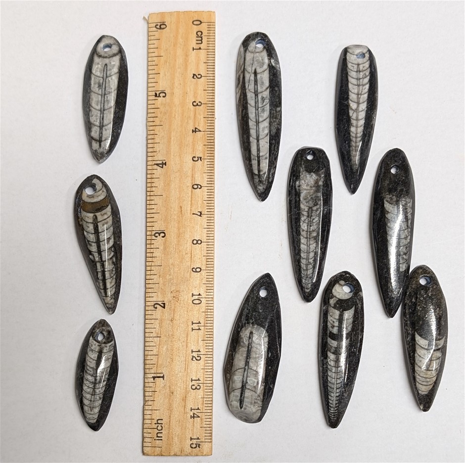 Crystals, Gemstones and Collectibles