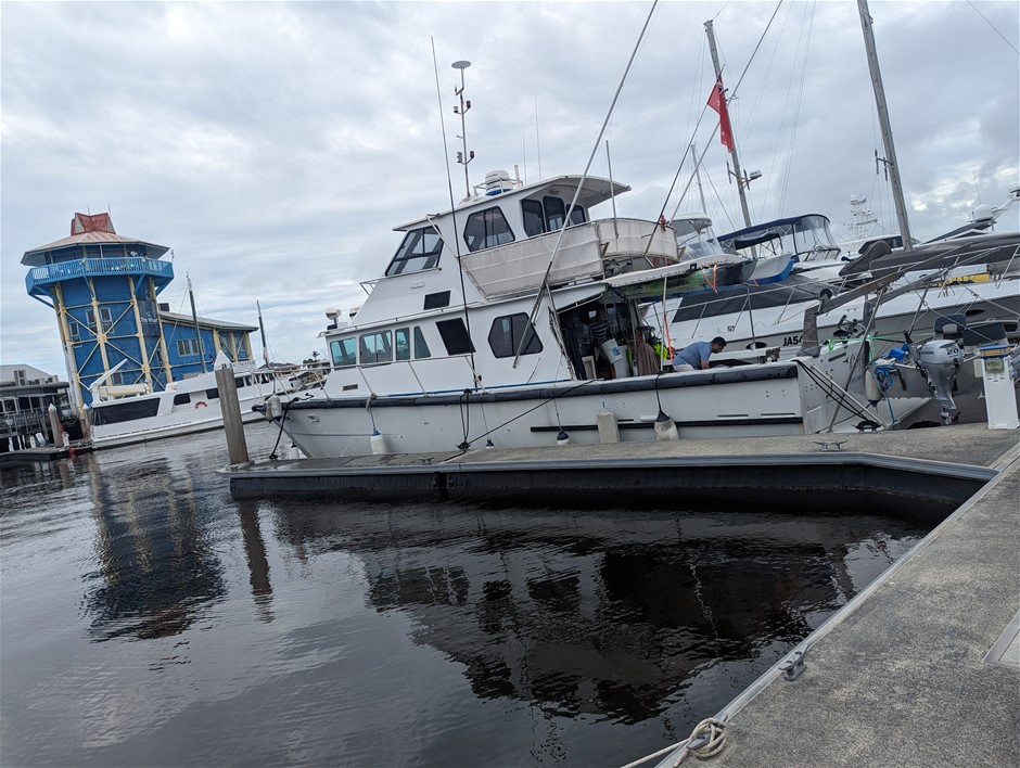 PRECISION MARINE RANDELL 54 FLYBRIDGE - NO RESERVE