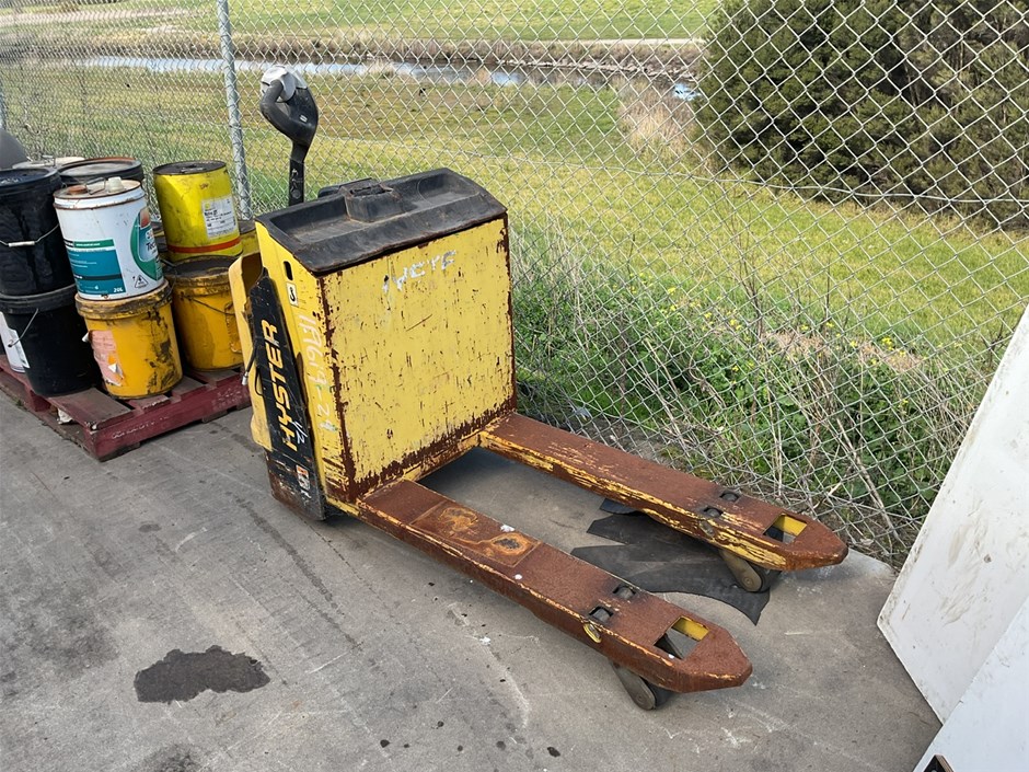 Hyster Electric Pallet Jack