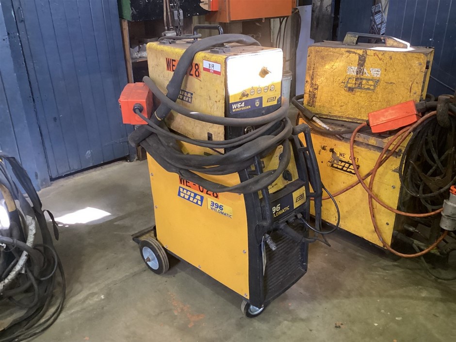 WIA Weldmatic 396 Welder with W64 Wire Feeder