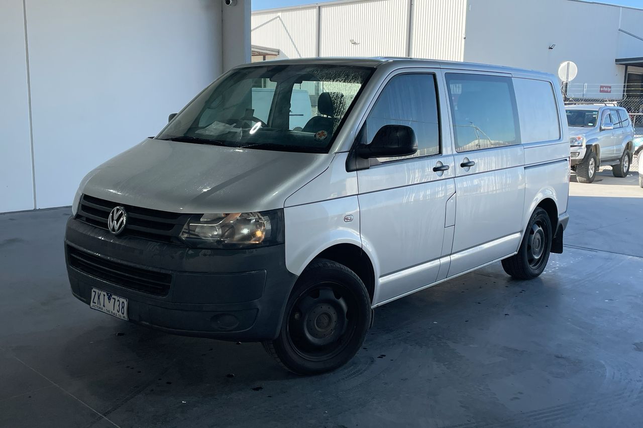 Volkswagen Transporter CREW SWB 132kW T5 TDiesel