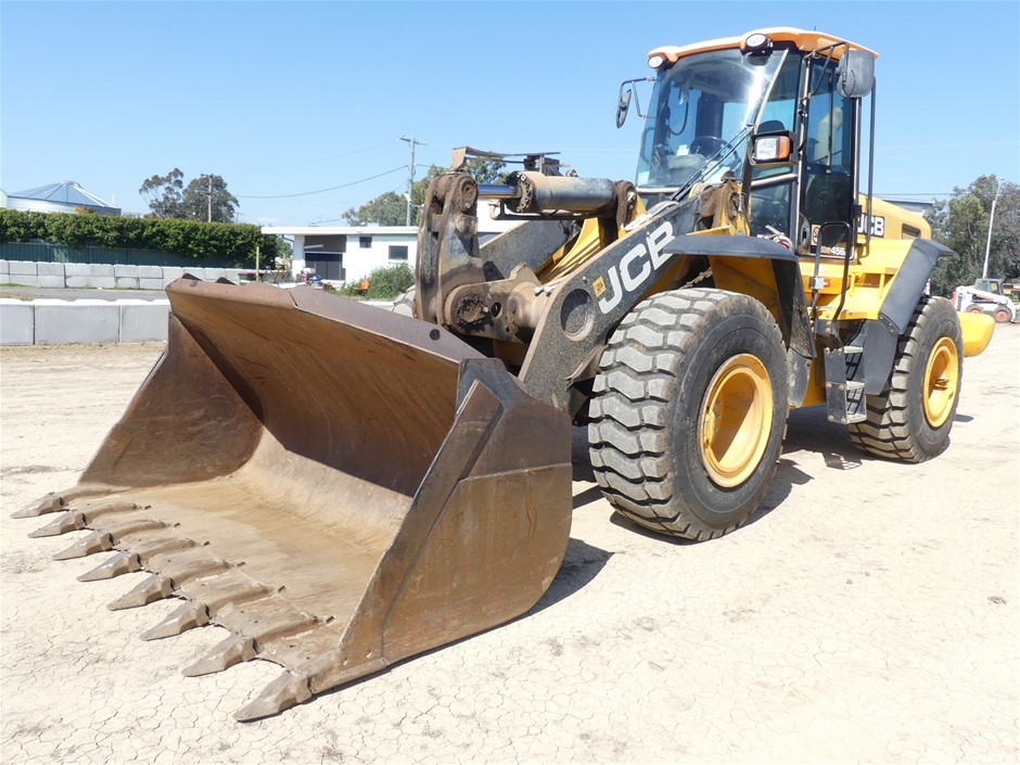 J.U  File:Lader JCB 456E ZX.JPG - Wikimedia Commons