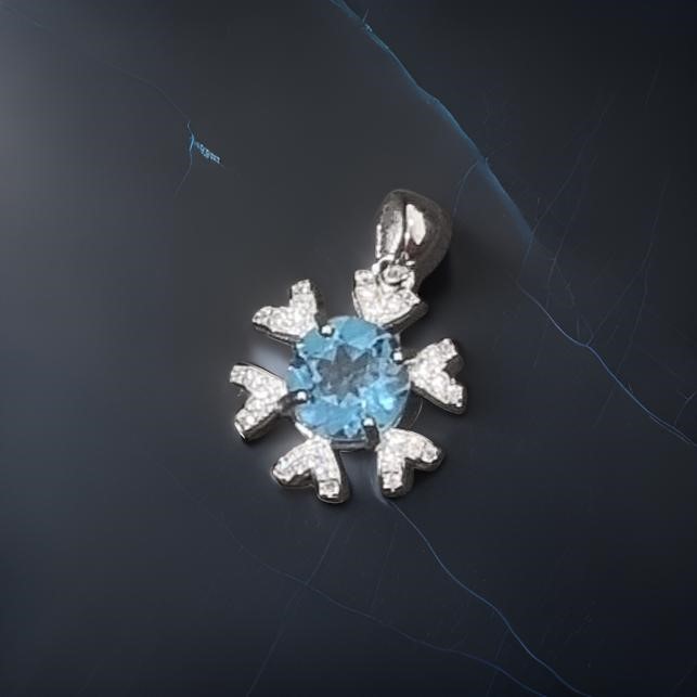 18k White Gold Vermeil 8mm natural topaz pendant