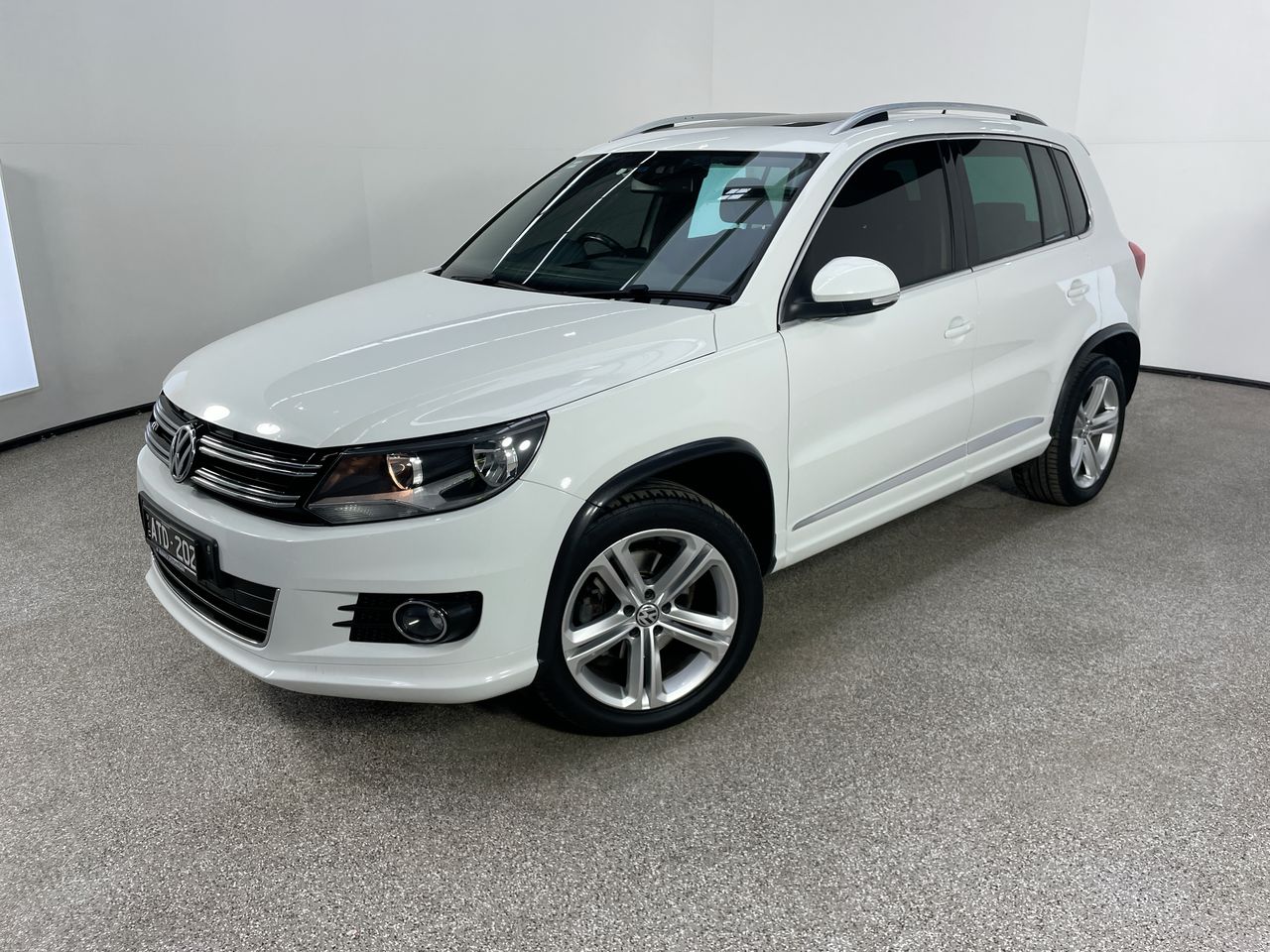 2015 Volkswagen Tiguan 130 TDI 5N Turbo Diesel Automatic Wagon