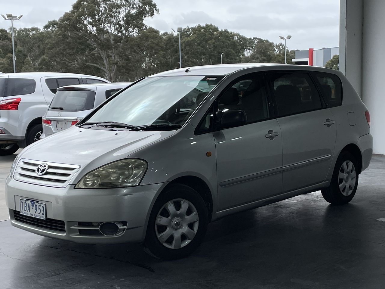 2003 Toyota Avensis GLX ACM20R Automatic People Mover