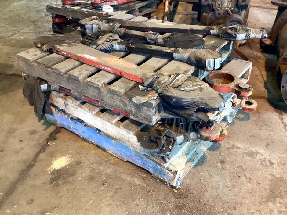 Set Locomotive Side Rods Auction (0834-7054114) | Grays Australia
