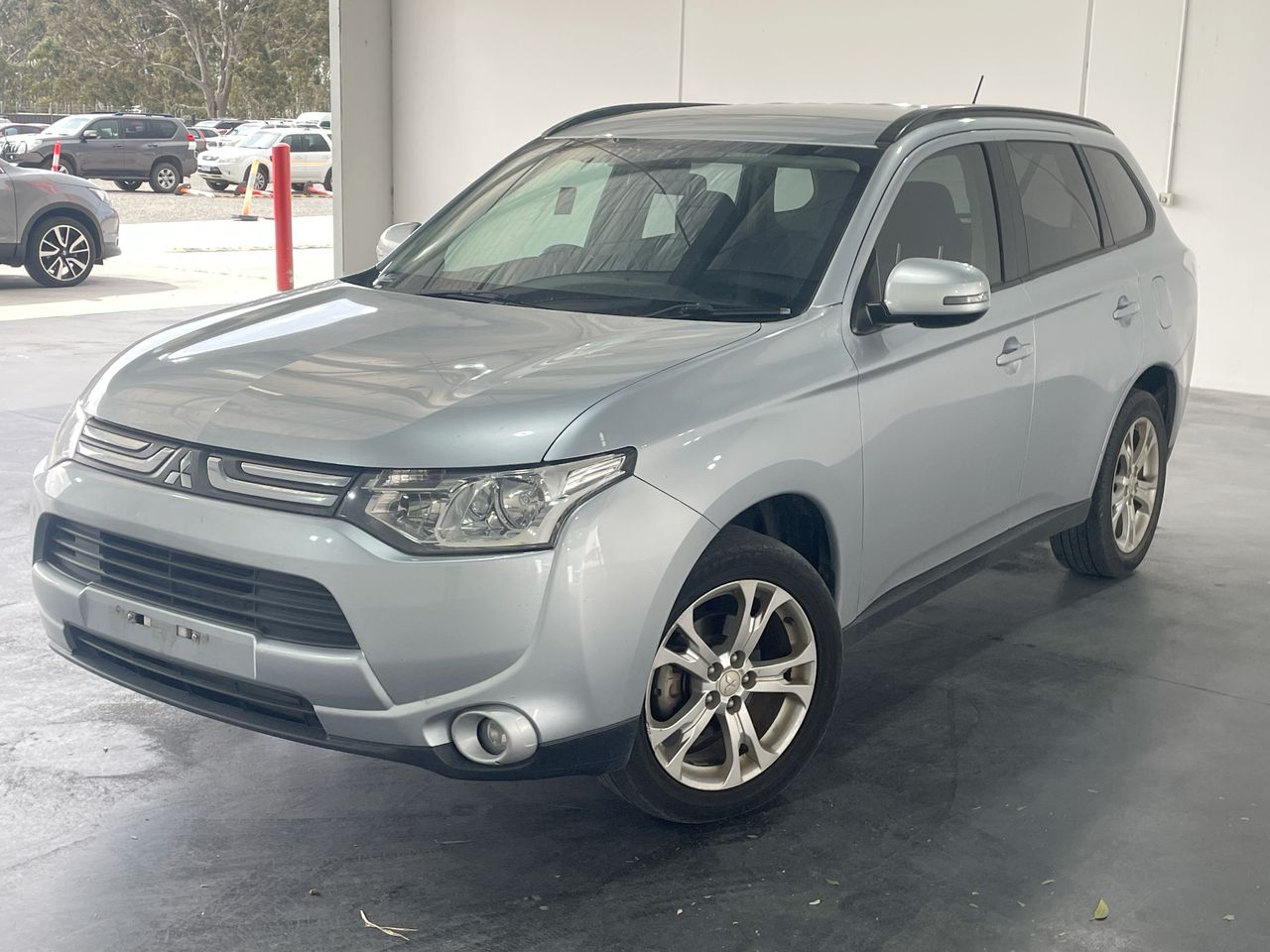 2013 Mitsubishi Outlander LS 2WD ZJ CVT Wagon Auction (0001-21034449 ...