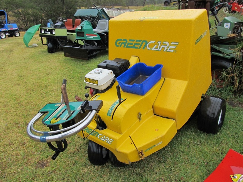 Greencare Coremaster 6 Turf Corer/Aerator, self propelled with 8