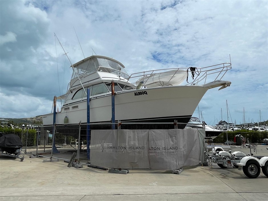 2000 CARIBBEAN 45 FLYBRIDGE - NO RESERVE