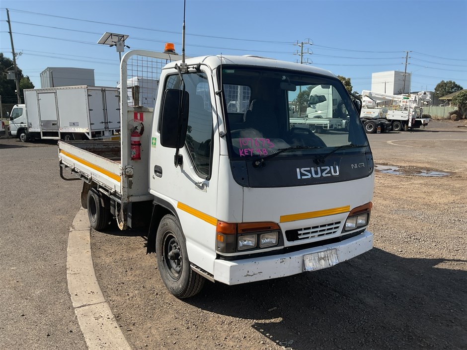 No Reserve: 1999 Isuzu NKR 200 4 x 2 Tray Body Truck