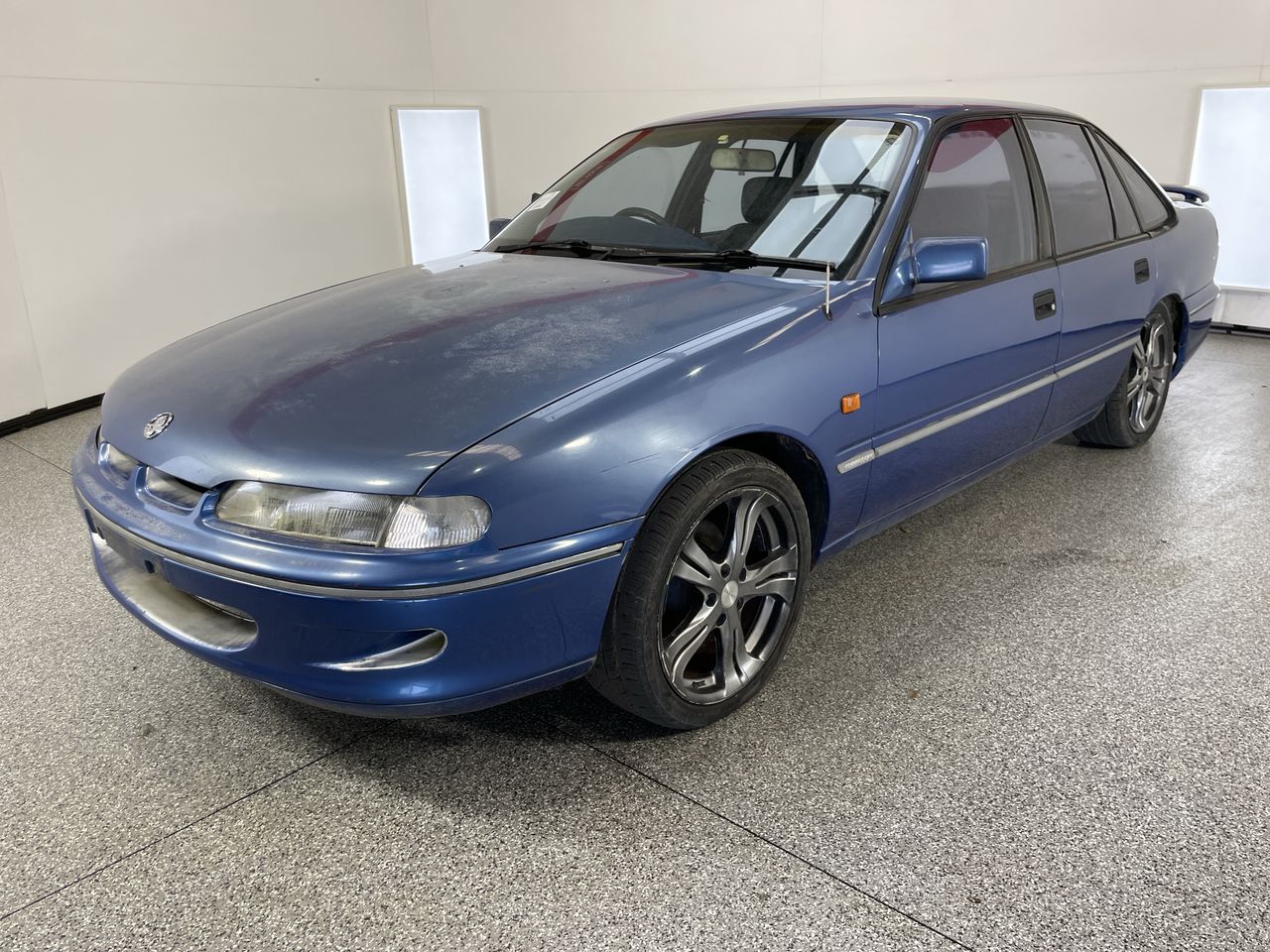 1994 Holden Commodore Acclaim VR Automatic Sedan