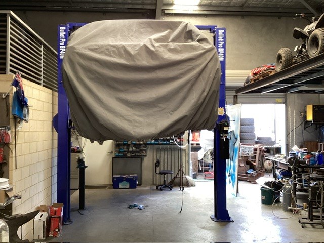 No Reserve - Abandoned Goods Salvage Auction