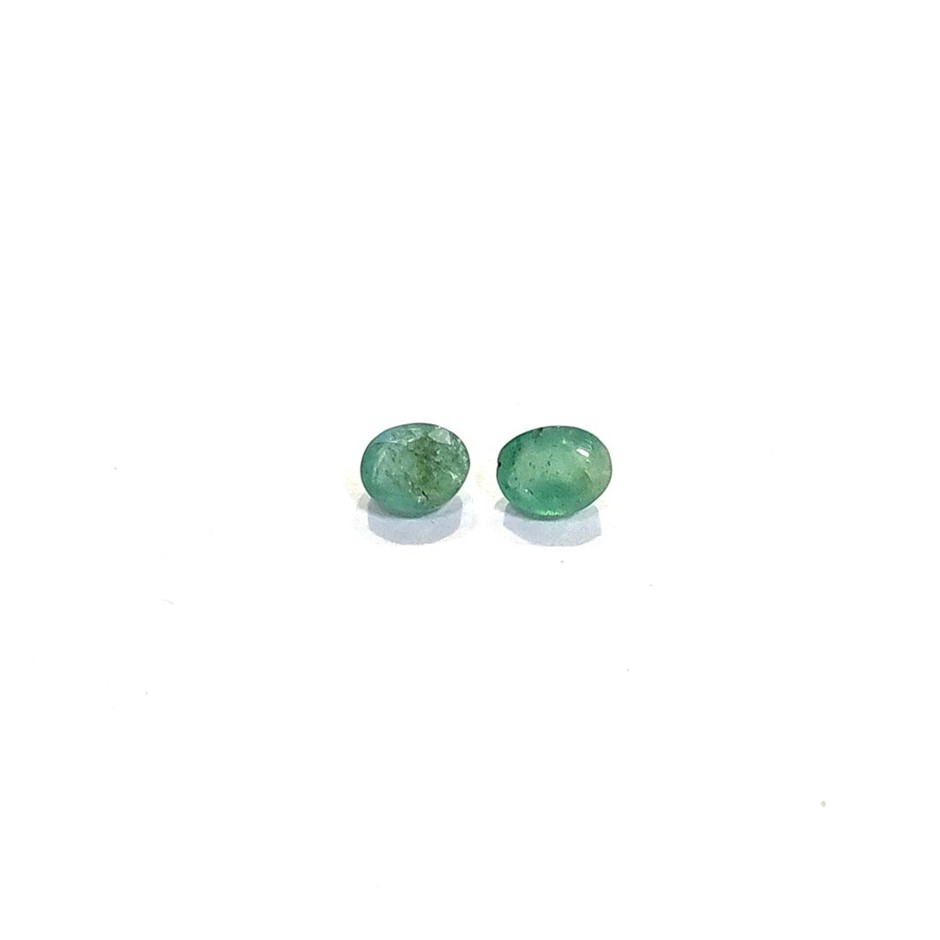 0.43 Ct - 2 Pcs Emerald
