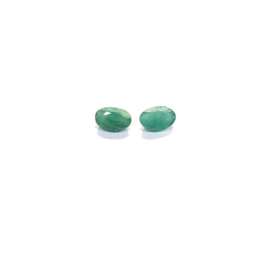 0.50 Ct - 2 Pcs Emerald