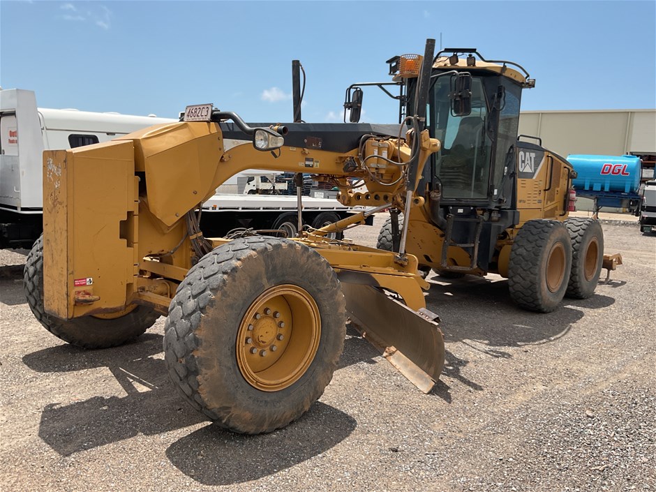 2010 CAT 140M Motor Grader