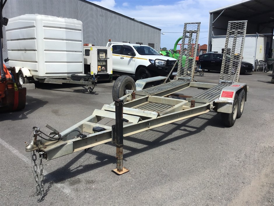 <p>2017 CARTER WESCO BT350 Tandem Flat Top Trailer</p>