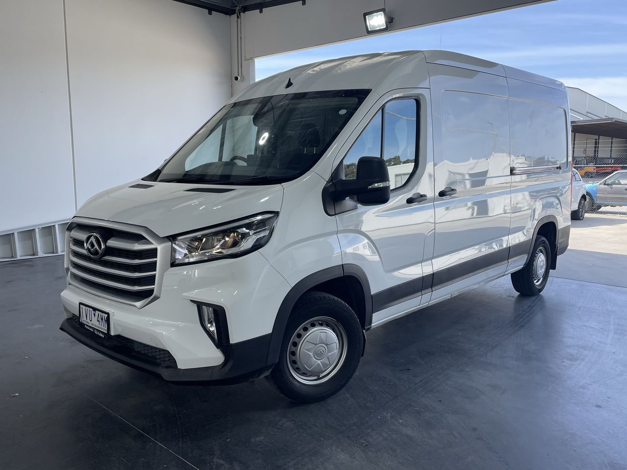 2021 LDV DELIVER 9 MWB MID ROOF Turbo Diesel Automatic Van