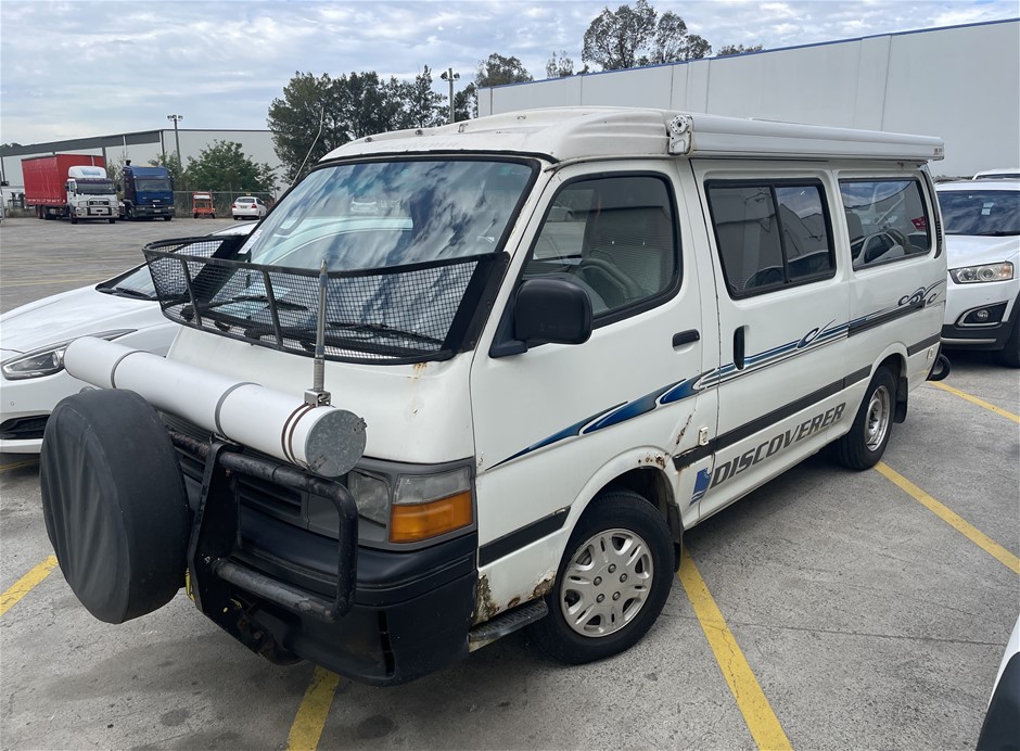 1996 TOYOTA HIACE 100 SERIES MANUAL CAMPER - NO RESERVE