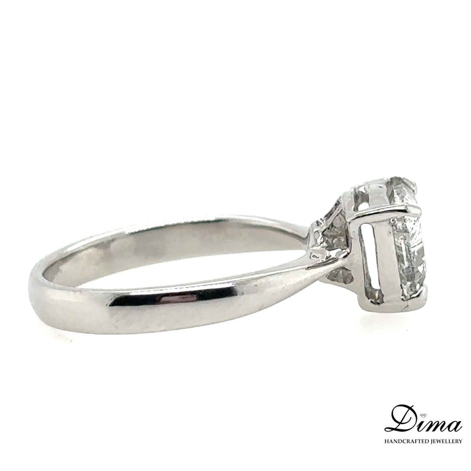 1.11Ct G/I1 Triangular Cut Diamond With Cgl Report Ring 18K White Gold