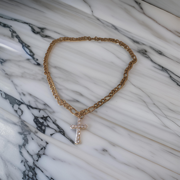 Elegant 18K Yellow Gold plated Simulated Diamond Necklace