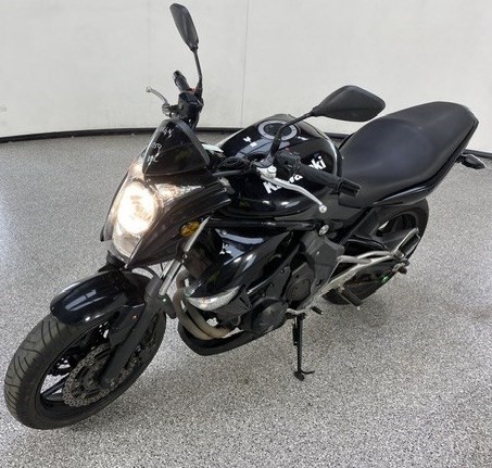 <p>2010 Kawasaki ER650C Motorcycle</p>