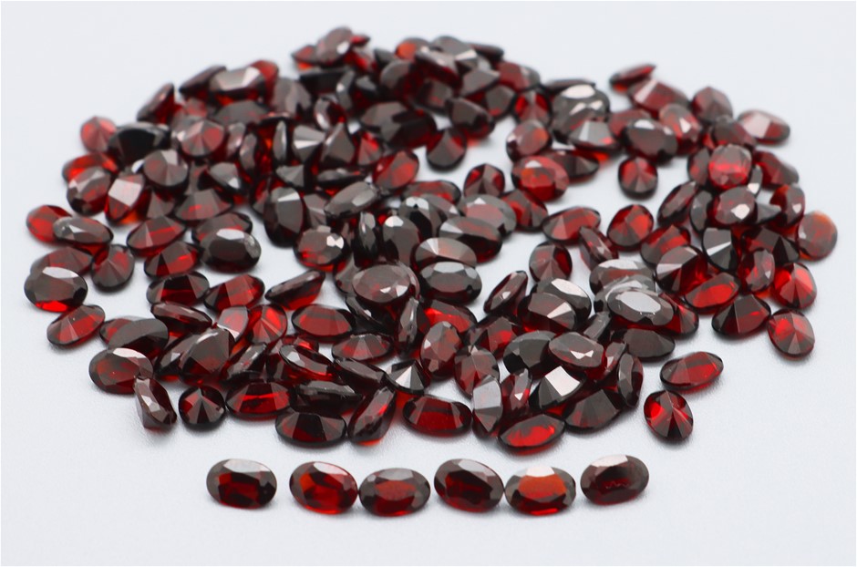 100.21 Carats Red Garnet Parcel