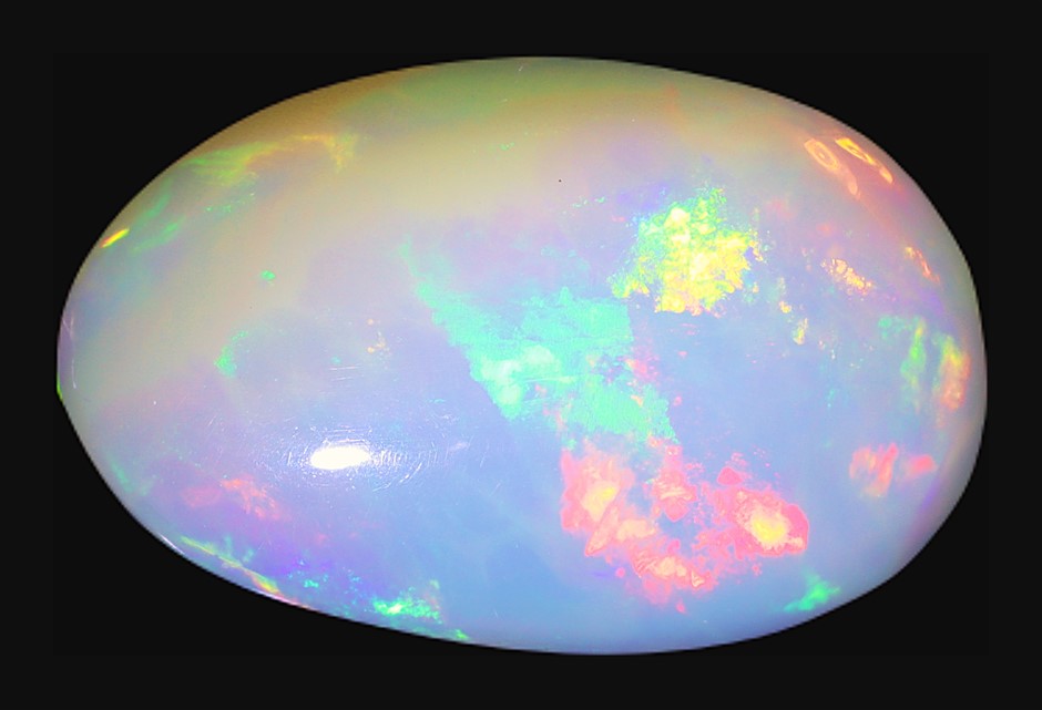 3.58 Carats Ethiopian Opal