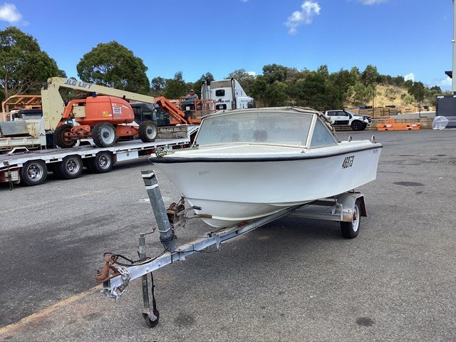 Unreserved Offshore Marine 46973 Boat
