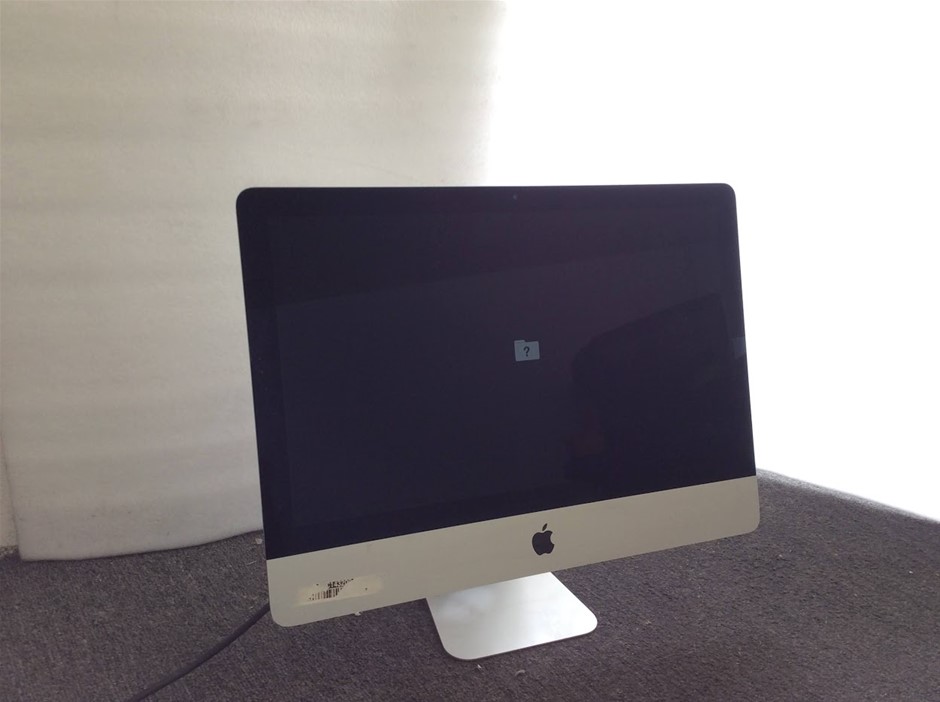 Assorted Laptops and IT Equipments VIC Pickup