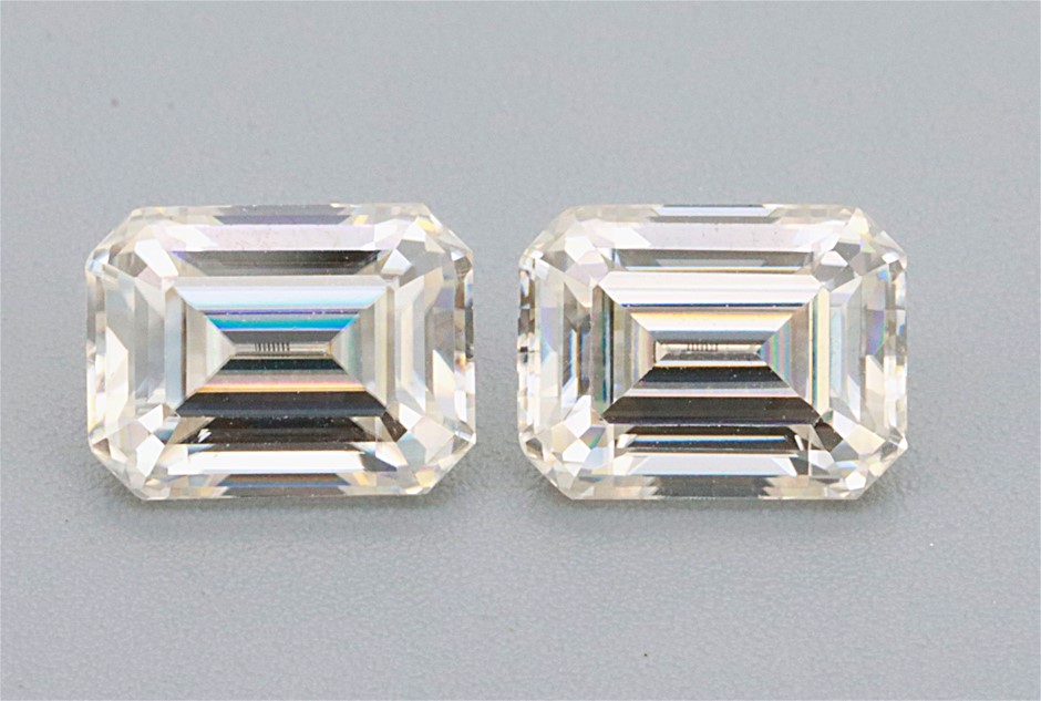 3.23 Carats  Pair Of Moissanites