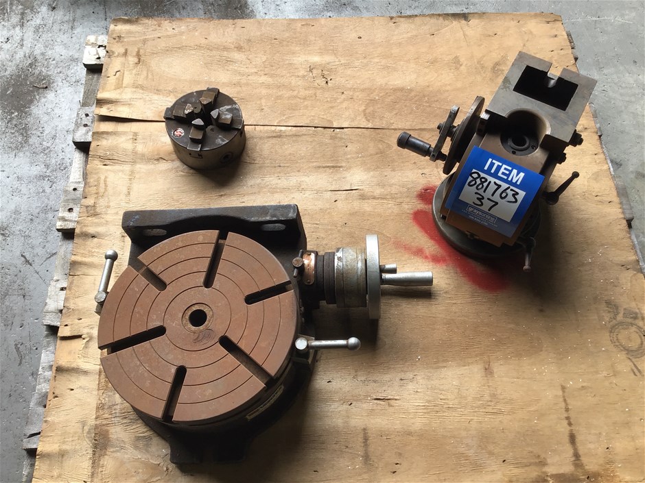 Lathe table and chuck and indexing head