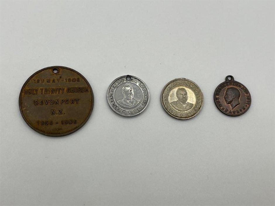 4 x Asstd medals incl. 2 x Death of Seddon/Exhibition souvenir, B.F.S.S