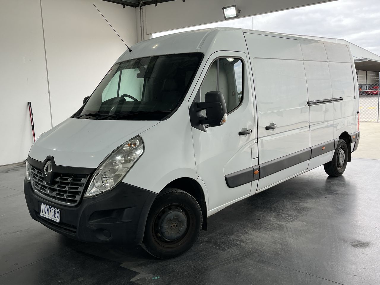 2018 Renault Master LWB Mid Roof Turbo Diesel Manual Van
