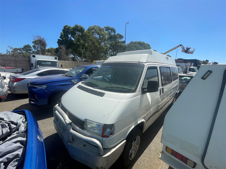 2002 Volkswagen Transporter 2.5I LWB
