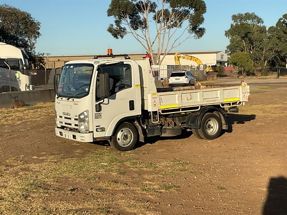 Mobile Plant & Equipment Auction - VIC Pick Up