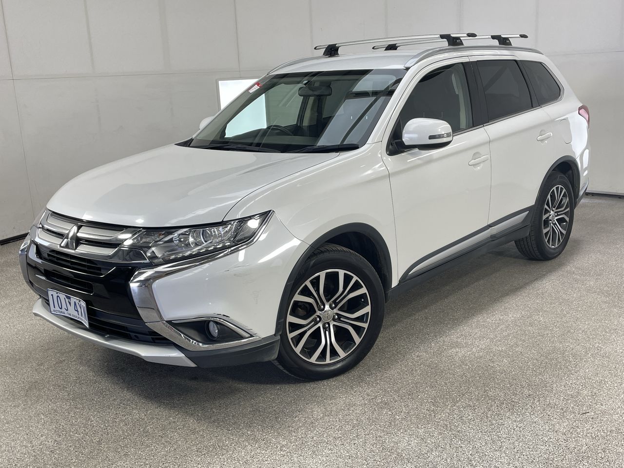 2017 Mitsubishi Outlander LS AWD SAFETY PACK ZK Automatic 7 Seats Wagon