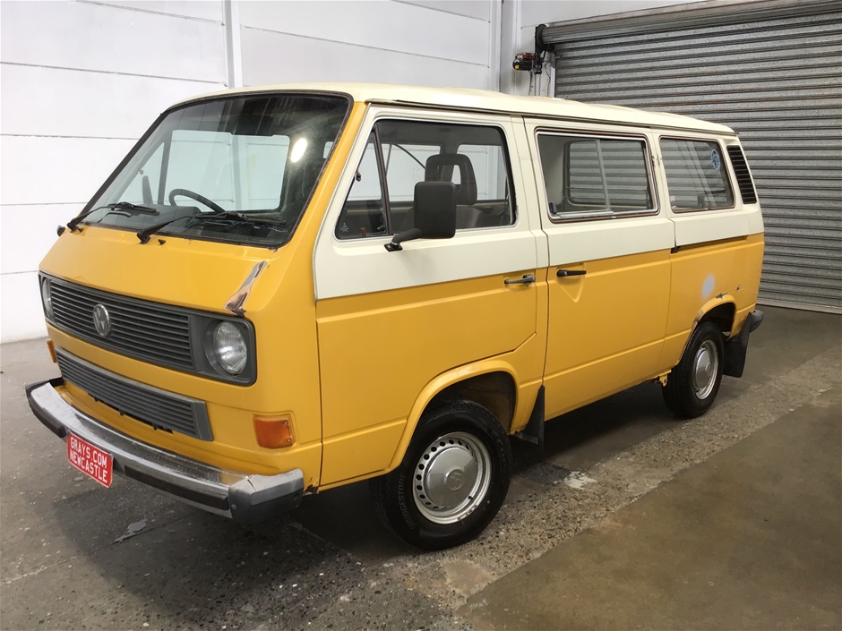 1984 Volkswagen Caravelle. CL Manual 8 Seats Van