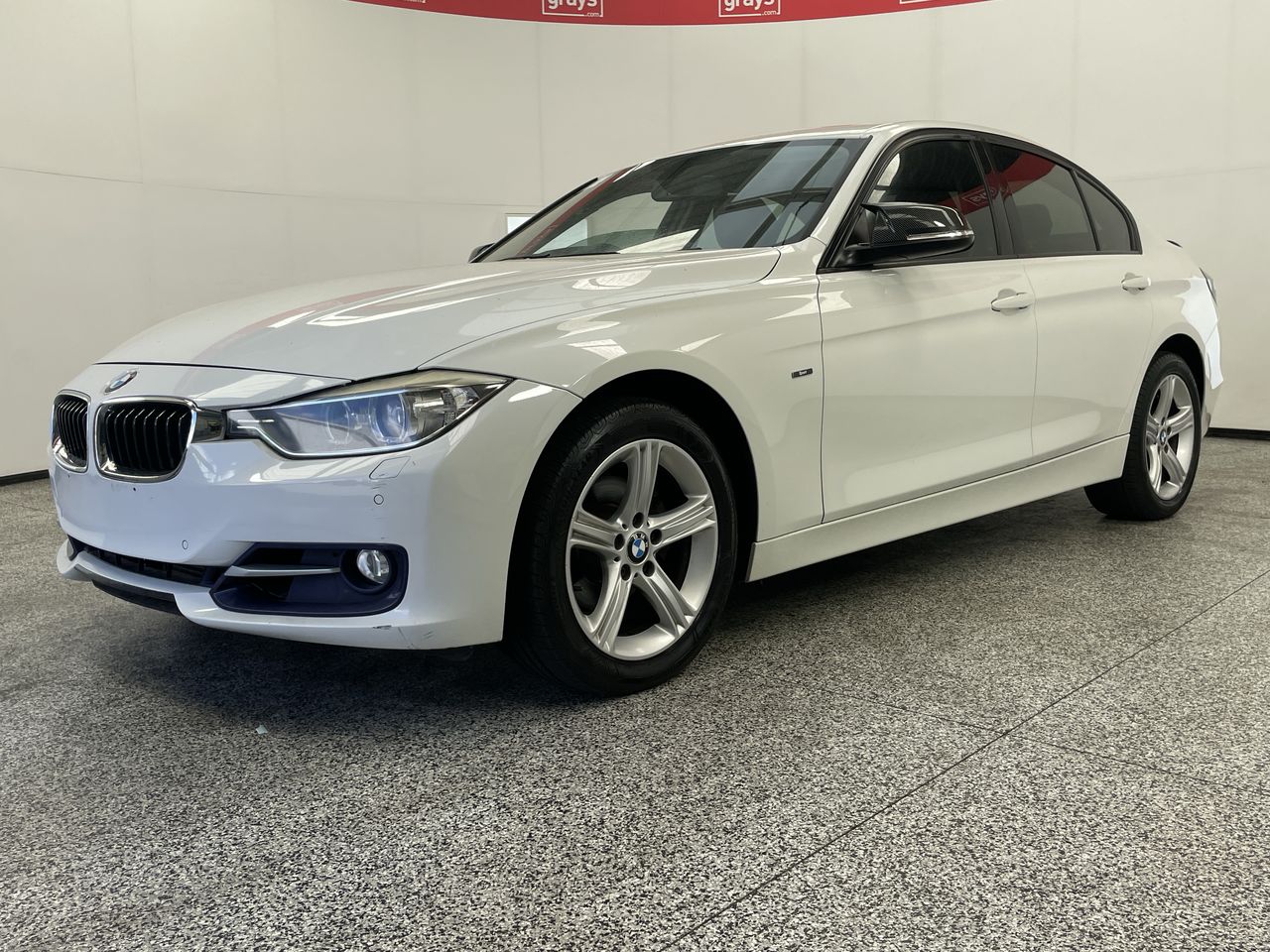 2012 BMW 3 Series 320i