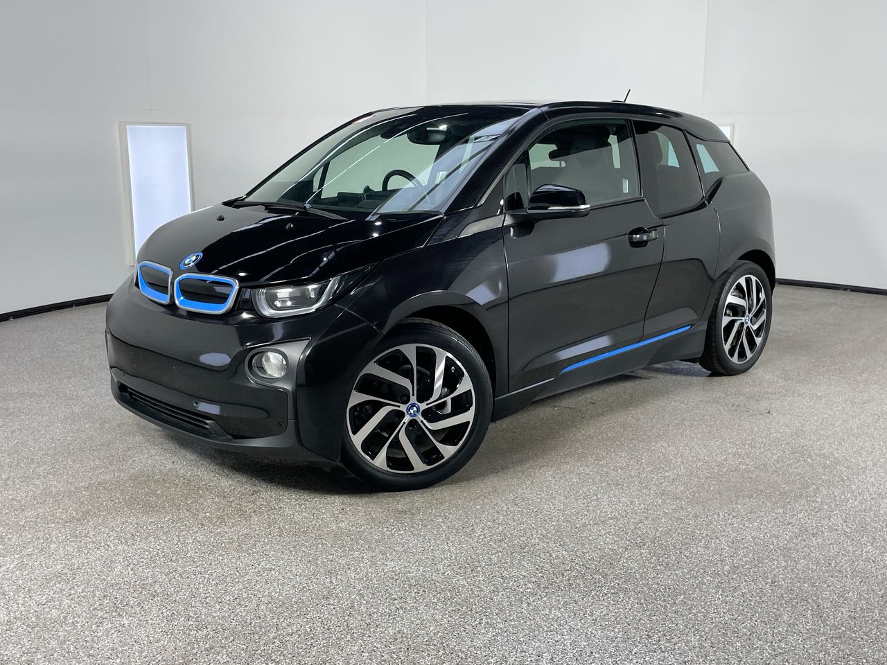 2016 BMW i3 RANGE EXTENDER I01 1 auto Sedan